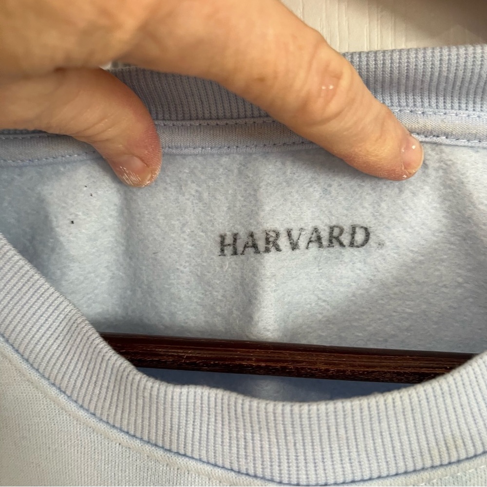 Harvard University Light Blue Sweater - Picture 5 of 10